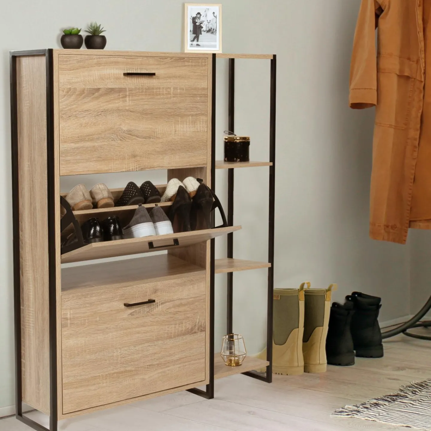 Armoire à chaussures bois imitation hêtre et métal noir*IDMarket New
