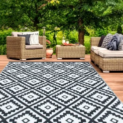 Tapis extérieur terrasse motifs géométriques noir et blanc 160 x 260 cm*IDMarket Outlet